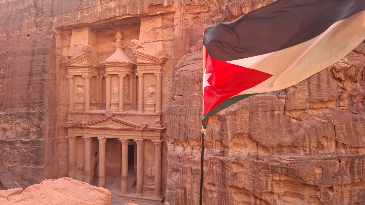 رحلة استكشافية إلى الأردن: اكتشاف كنوز المملكة اله...